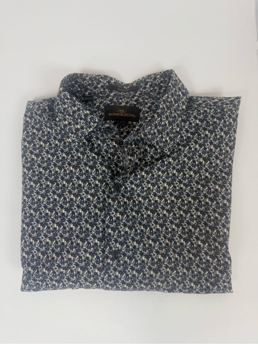 Rodd & Gunn Button Up Shirt Floral Print Sports Fit Long Sleeve Casual L